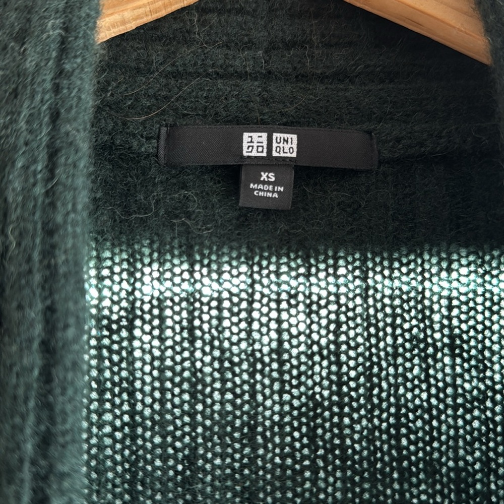 Uniqlo dark green jacket cardigan.  Size xs - Picture 2 of 4